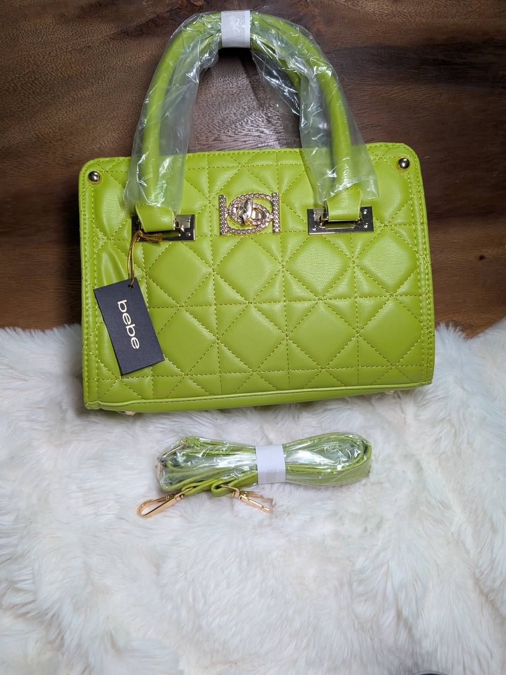 H-134 bebe Tilda Quilted Satchel Handbag – Seagrass Green NWT - Picture 8 of 9
